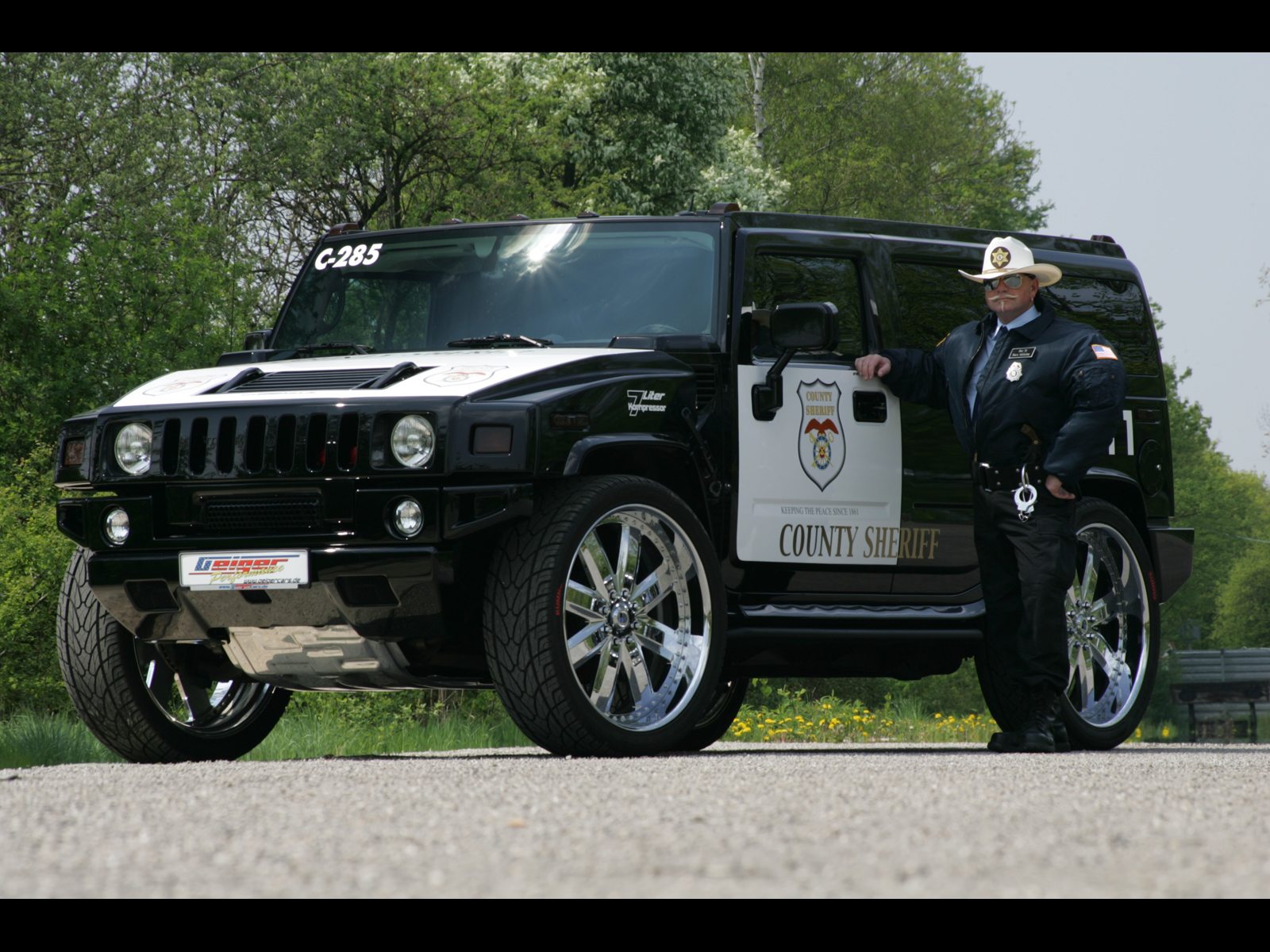 Wallpaper Mobil Jeep Hummer