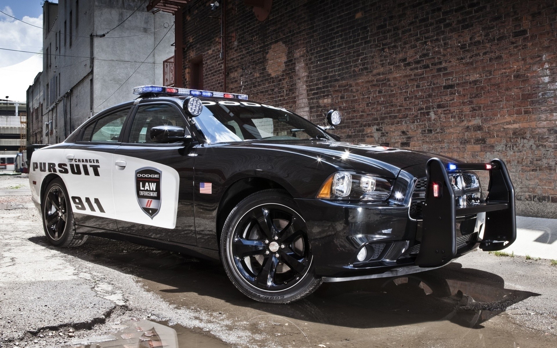 1920x1200, Cool Police Cars Wallpaper 
 Data Id 120039 - 2011 Dodge Charger Pursuit - HD Wallpaper 