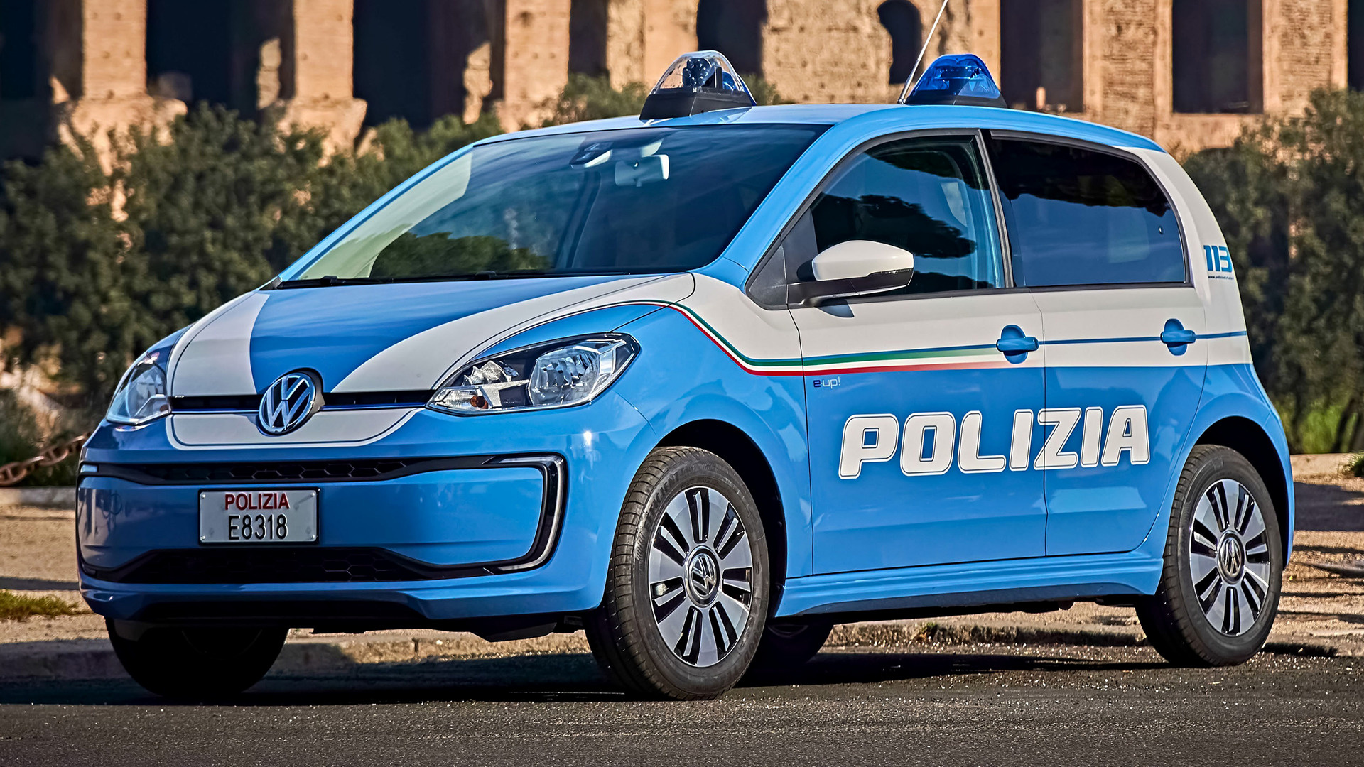 Volkswagen Polizia - HD Wallpaper 