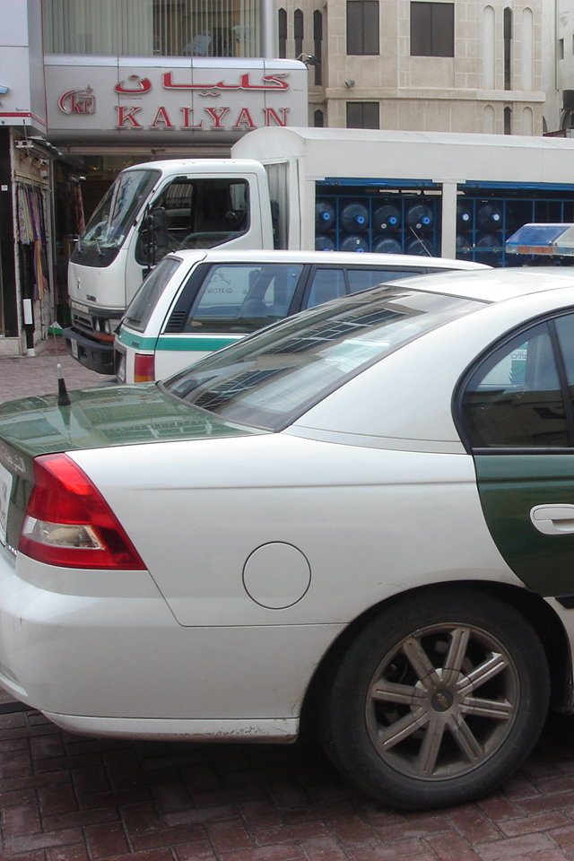 Dubai Police Car - Actual Dubai Police Car - HD Wallpaper 