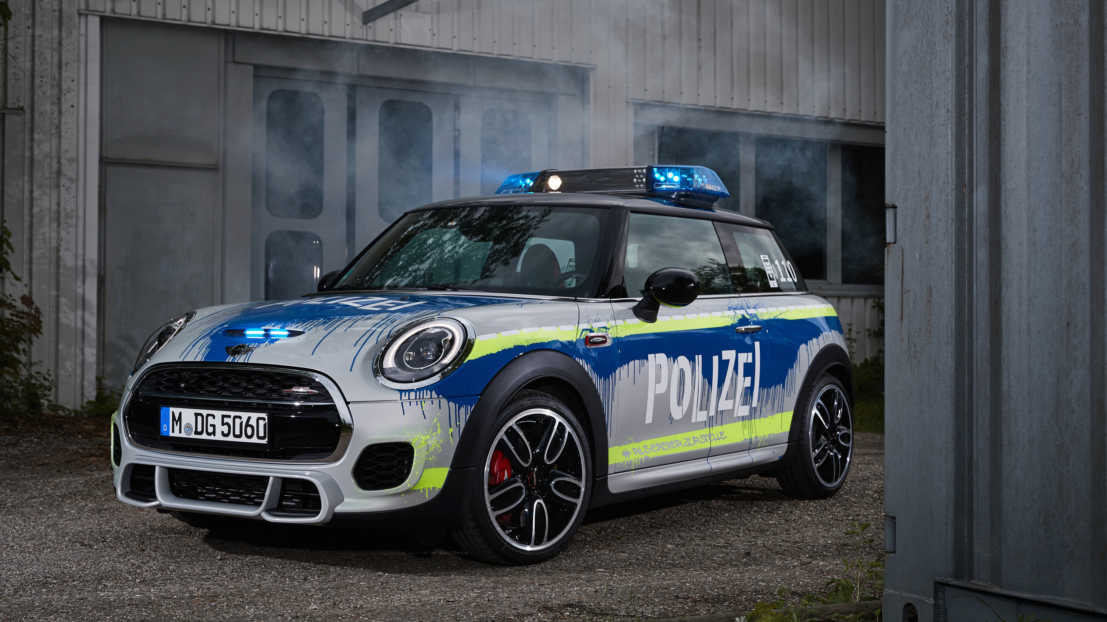 Mini John Cooper Works Polizei 2018 - HD Wallpaper 
