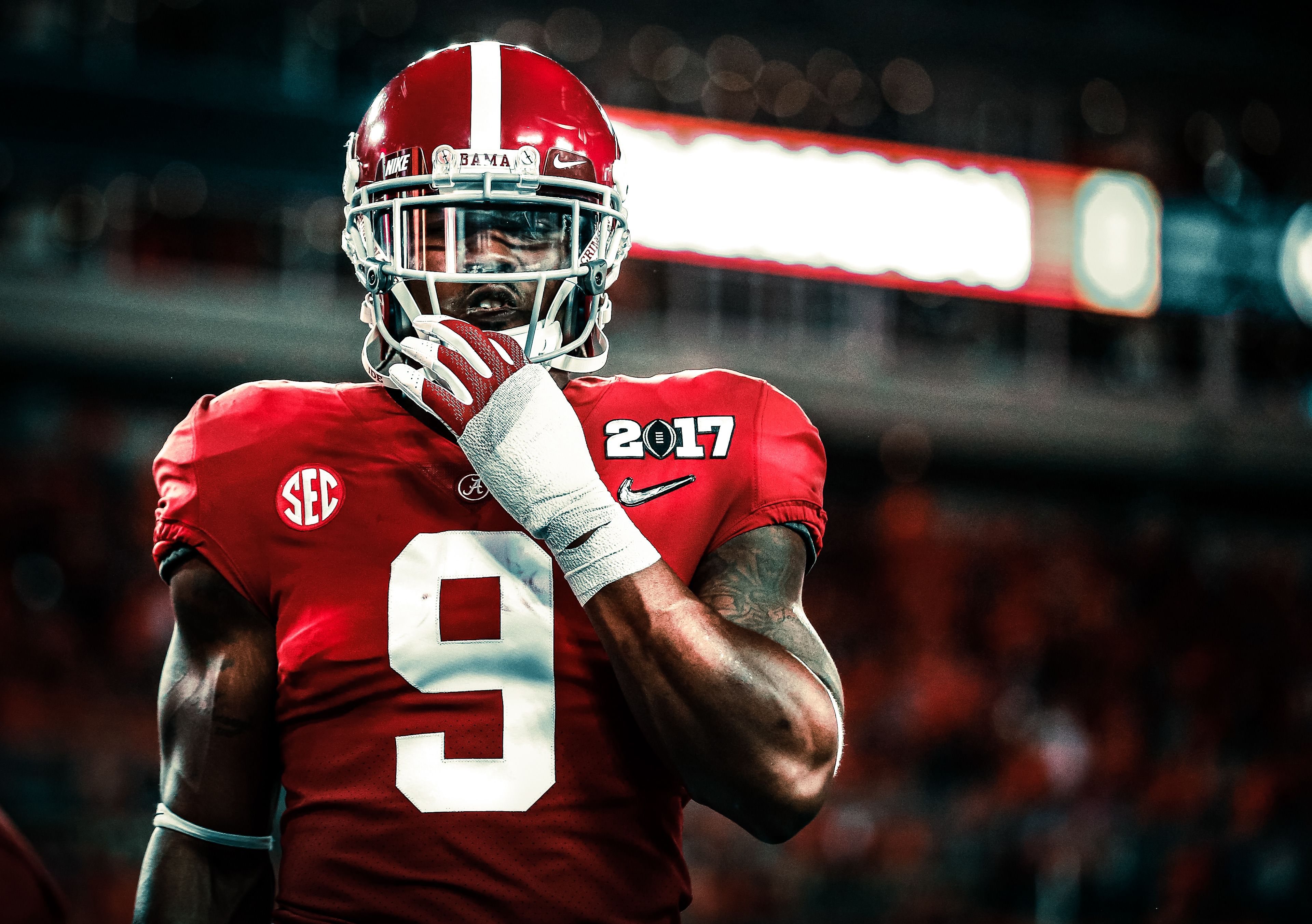 Alabama Football Player - HD Wallpaper 