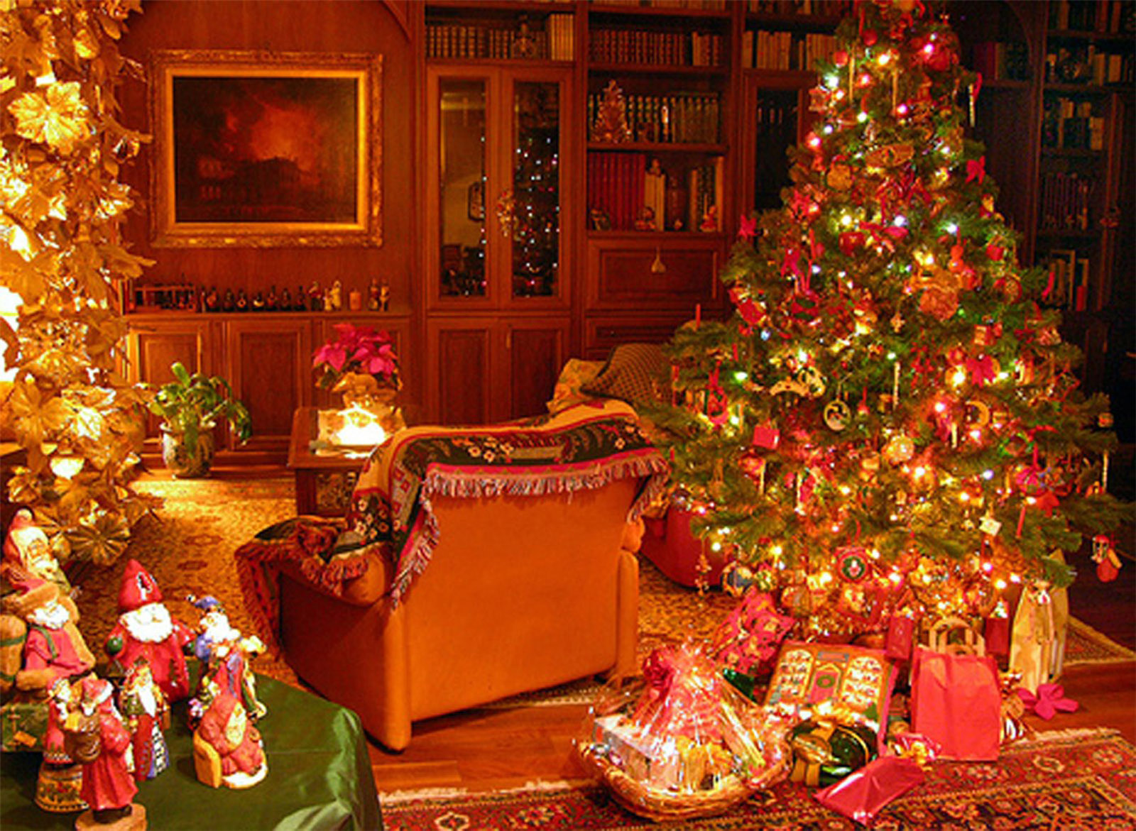 New Year Desktop Wallpapers, Christmas Tree, Download - Night Before Christmas Scene - HD Wallpaper 