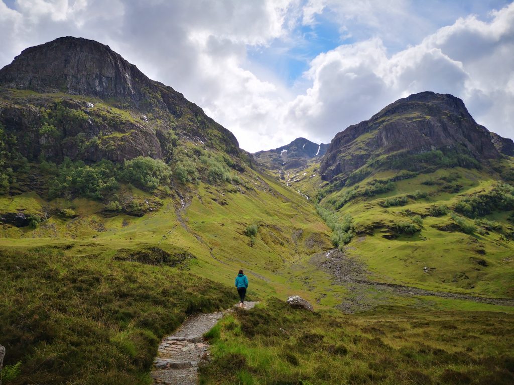 Walking In Glencoe - Mount Scenery - HD Wallpaper 