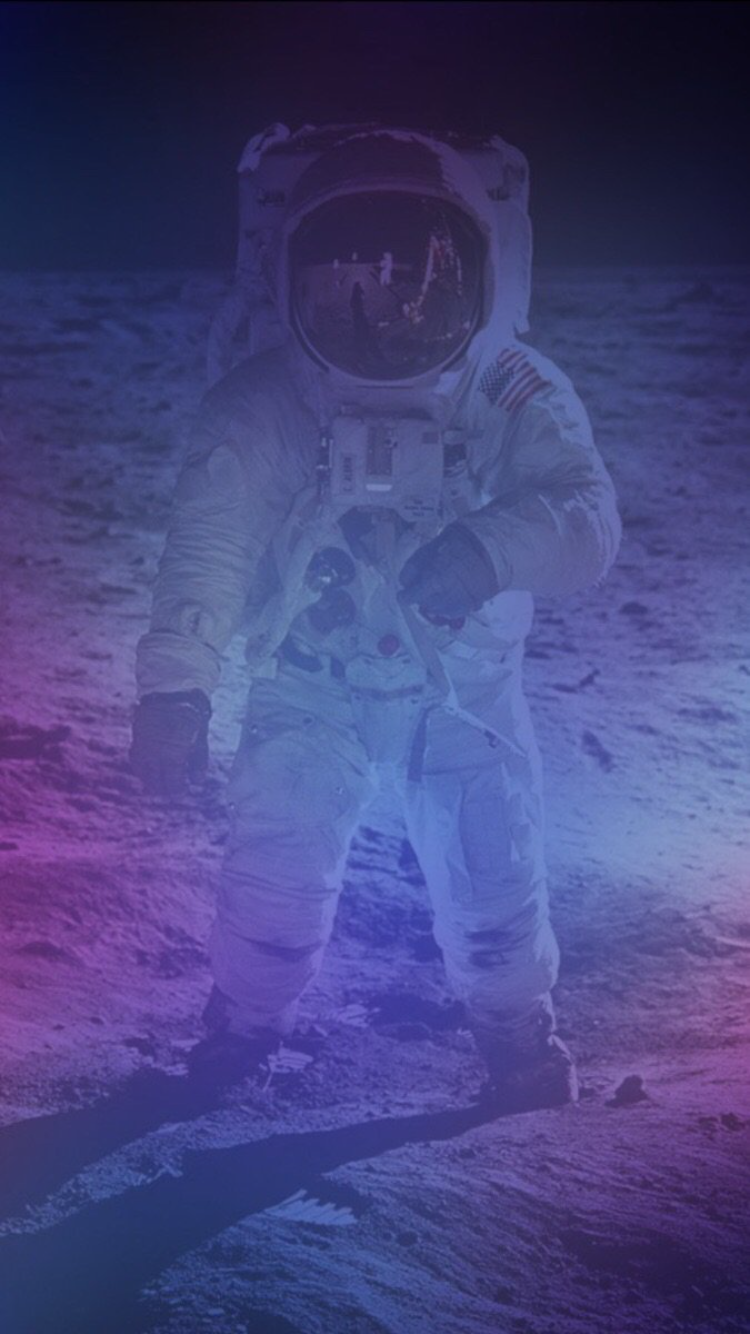 Astronot Wallpaper - Darkness - HD Wallpaper 