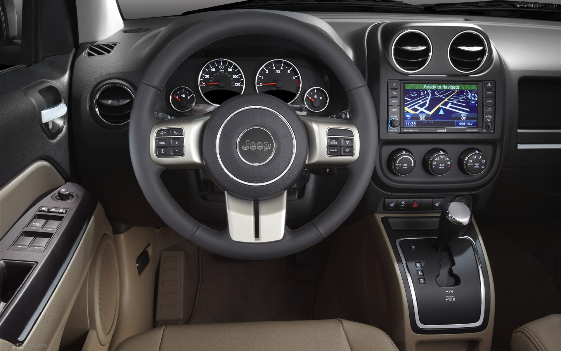 Jeep Compass - Jeep Compass 2012 Interieur - HD Wallpaper 