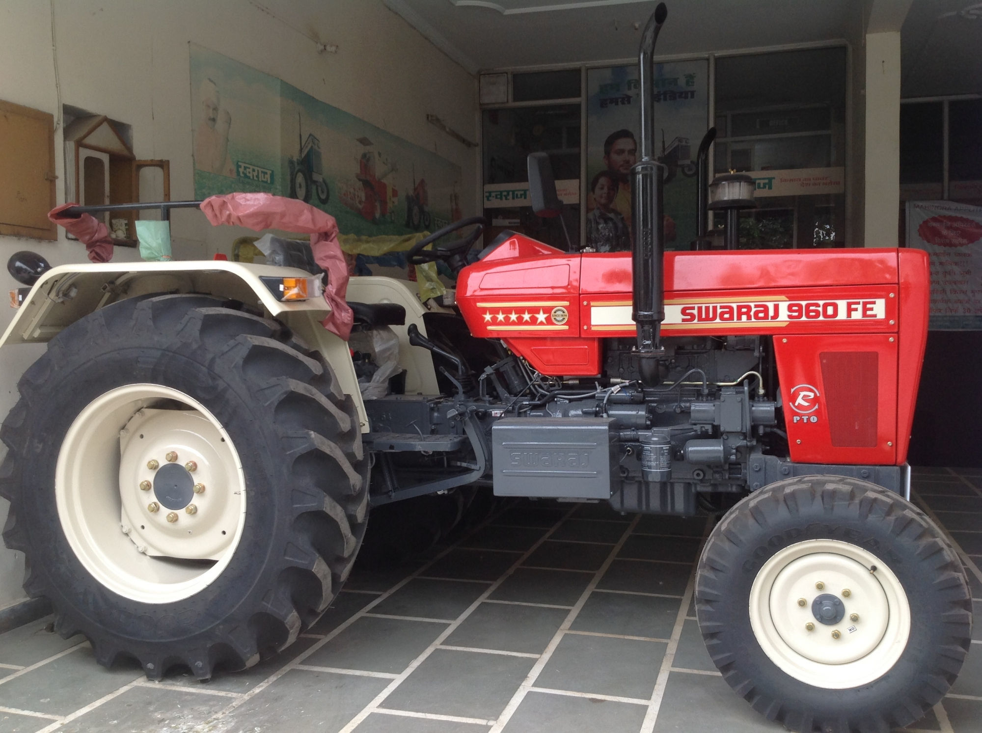 Swaraj Tractors Haryana Automobiles Meera Ghati Chowk - Swaraj 855 Modified - HD Wallpaper 