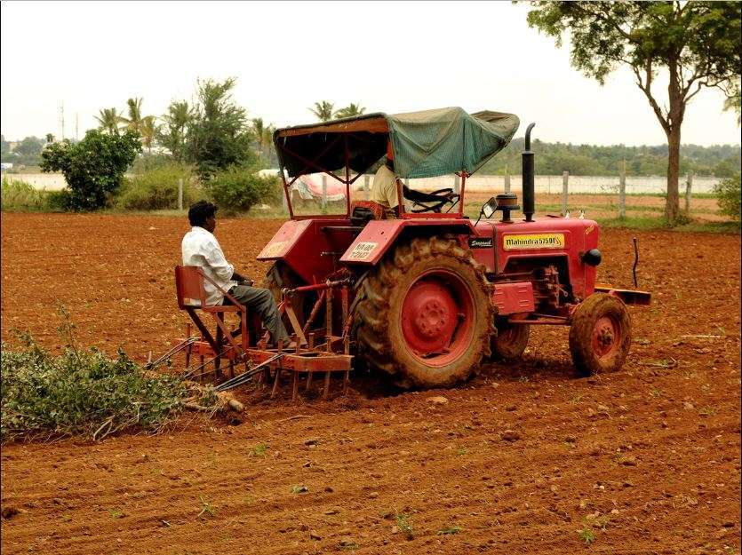 Tractor - HD Wallpaper 