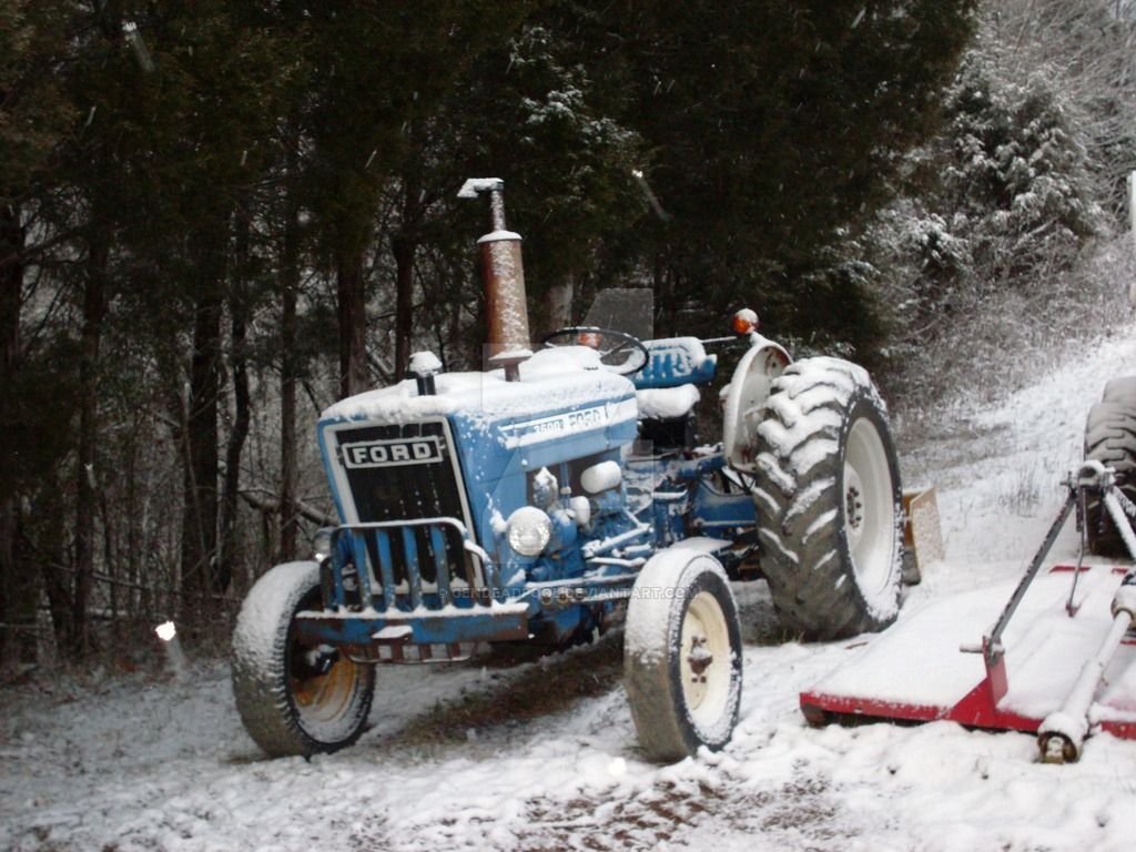 Ford 3600 Tractor In Snow - Ford Tractor - HD Wallpaper 