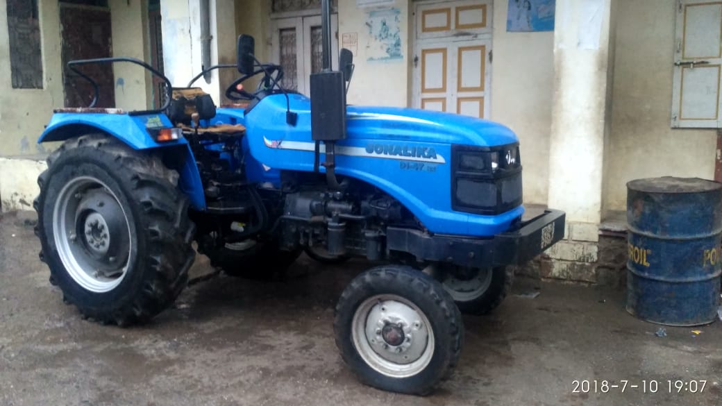 Used Sonalika Tractor In Maharashtra - HD Wallpaper 
