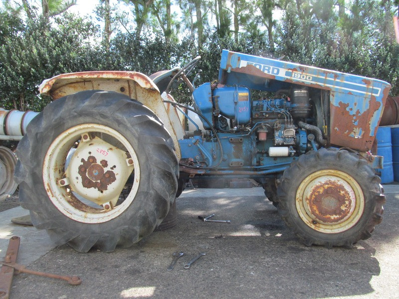 Ford 3600 Hd Wallpaper - Tractor - HD Wallpaper 