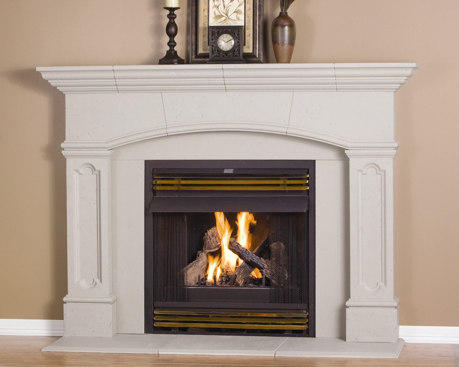 Stone Mantel Fireplace - HD Wallpaper 
