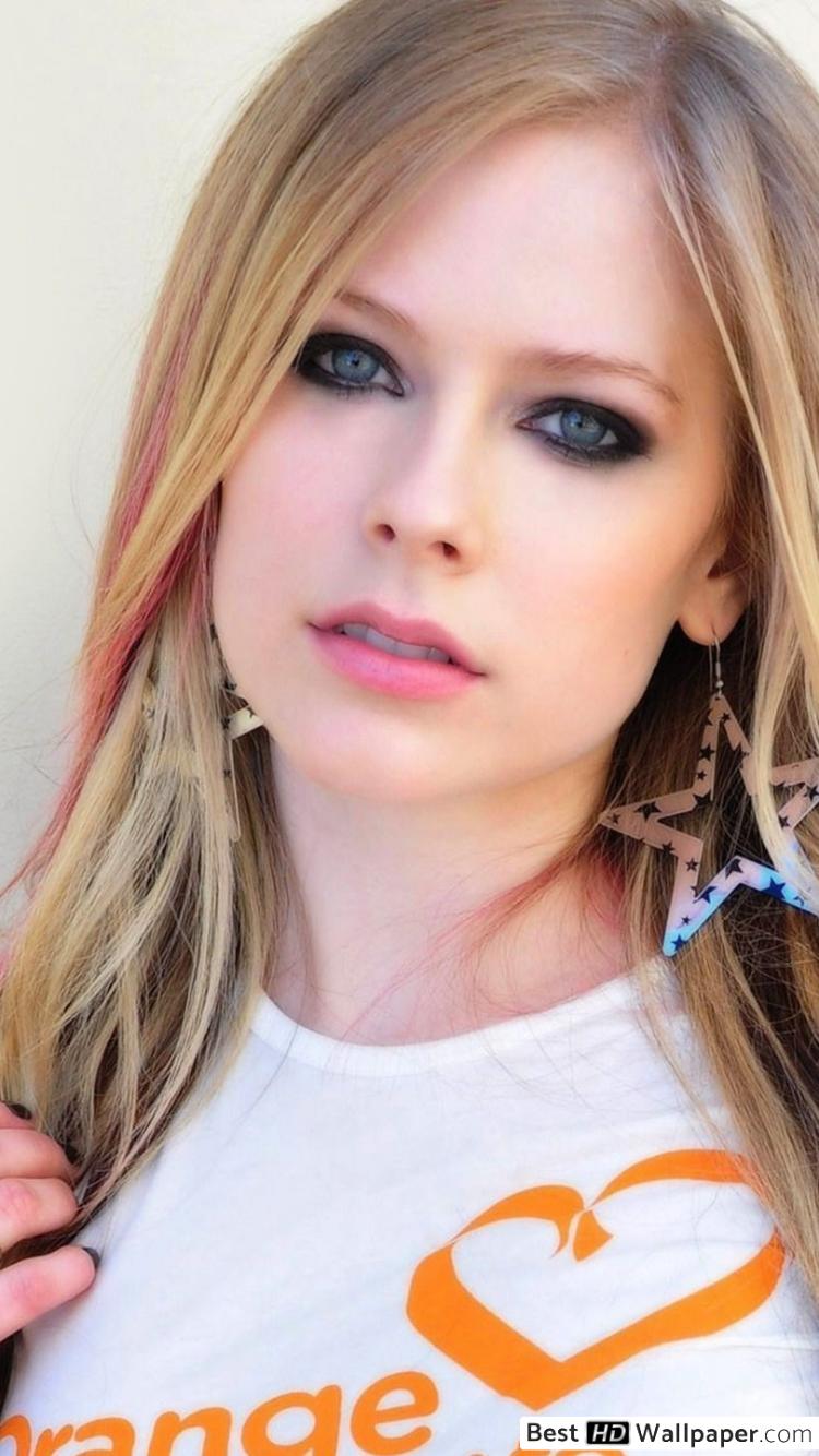 Avril Lavigne Before Surgery 750x1334 Wallpaper Teahub Io