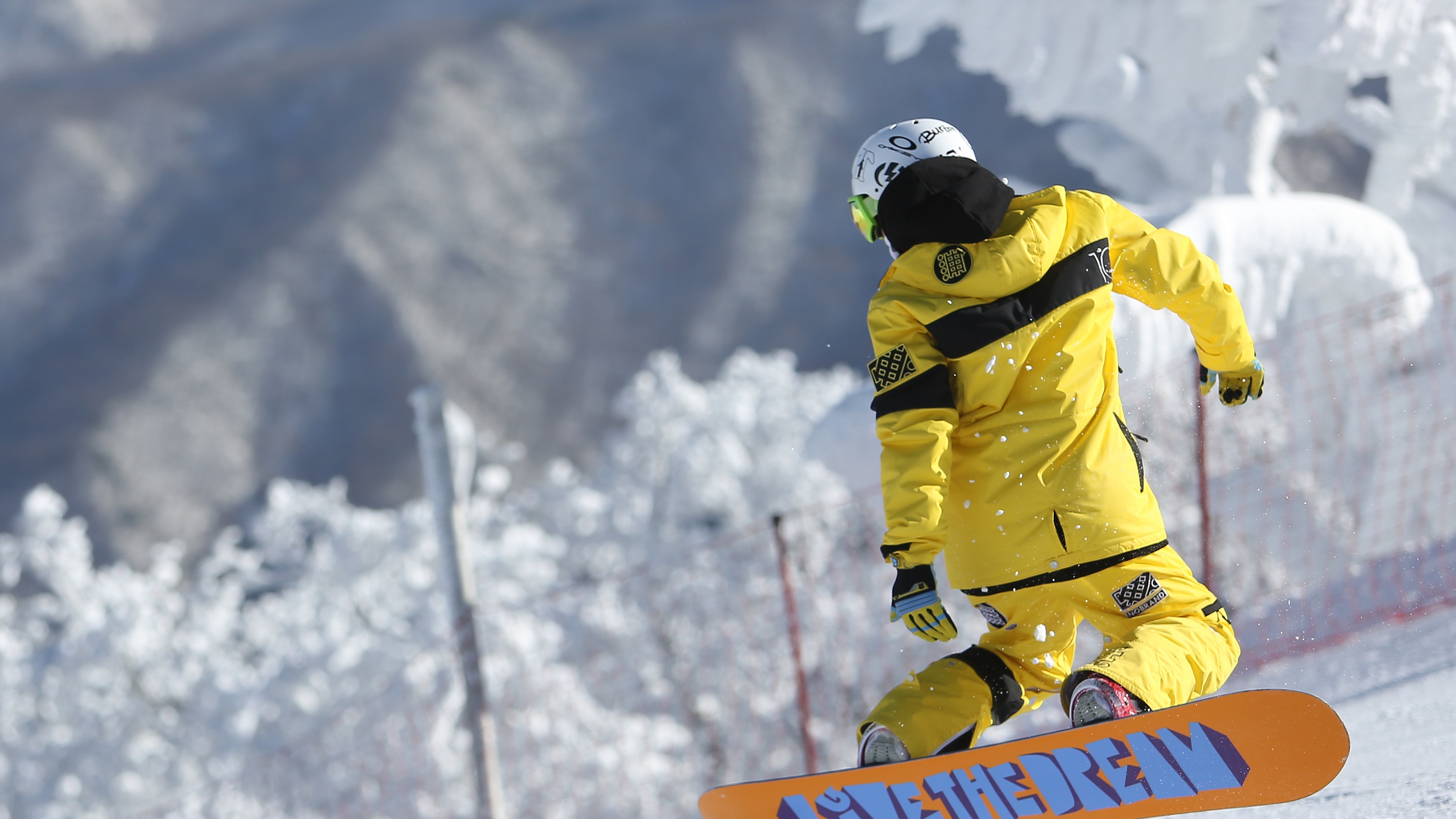 Wallpaper Snowboard, Snowboarder, Trick, Snow - Snowboarding Wall Paper 4k - HD Wallpaper 