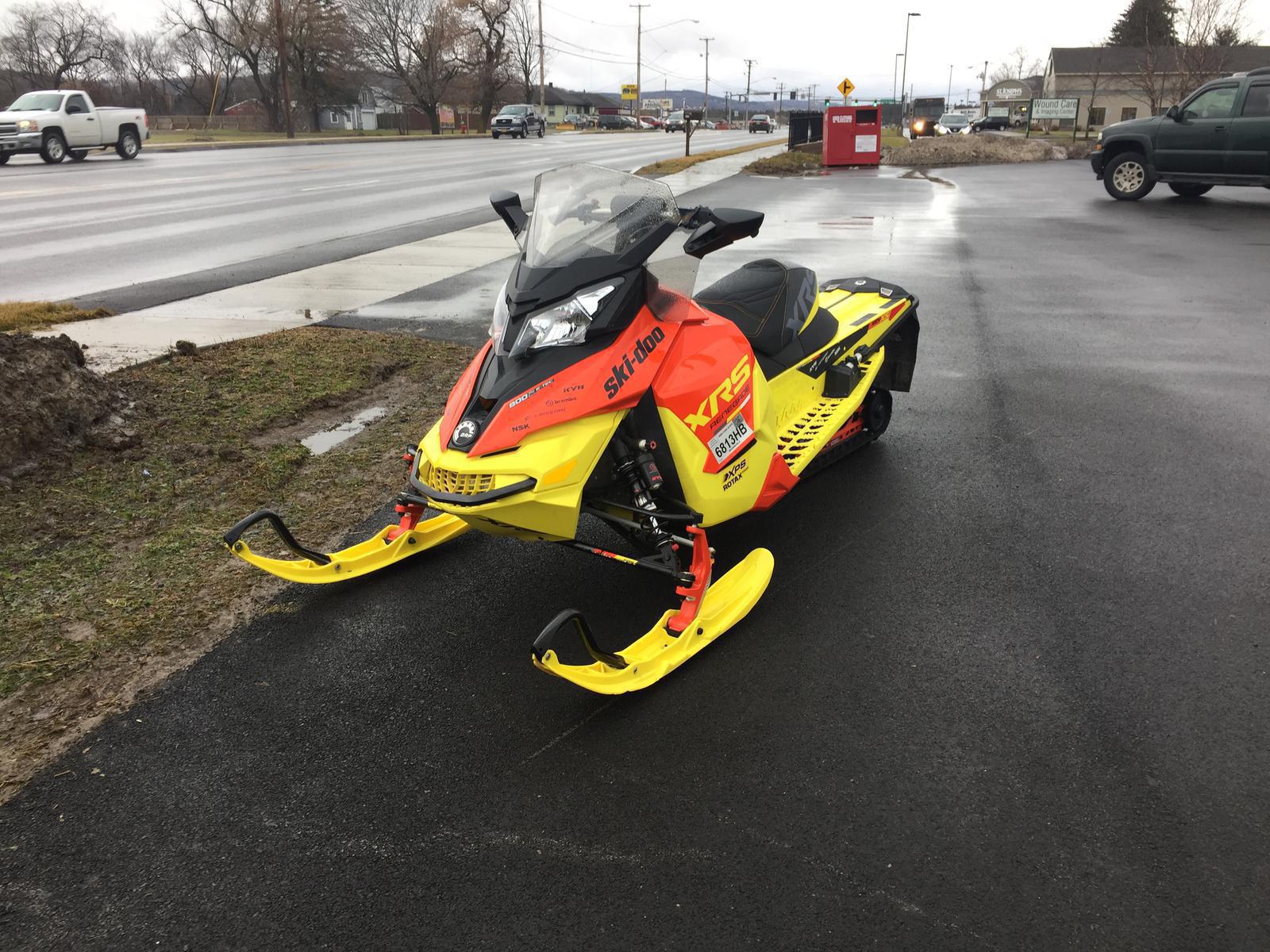 2015 Ski Doo Xrs Windshield 1600x1200 Wallpaper teahub.io