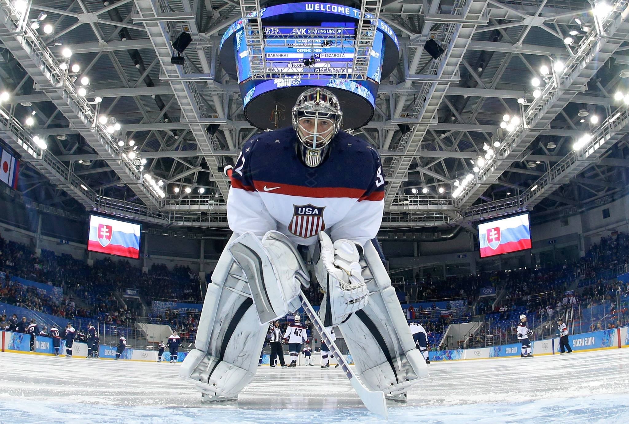 Data-src - Jonathan Quick Usa Hockey - HD Wallpaper 