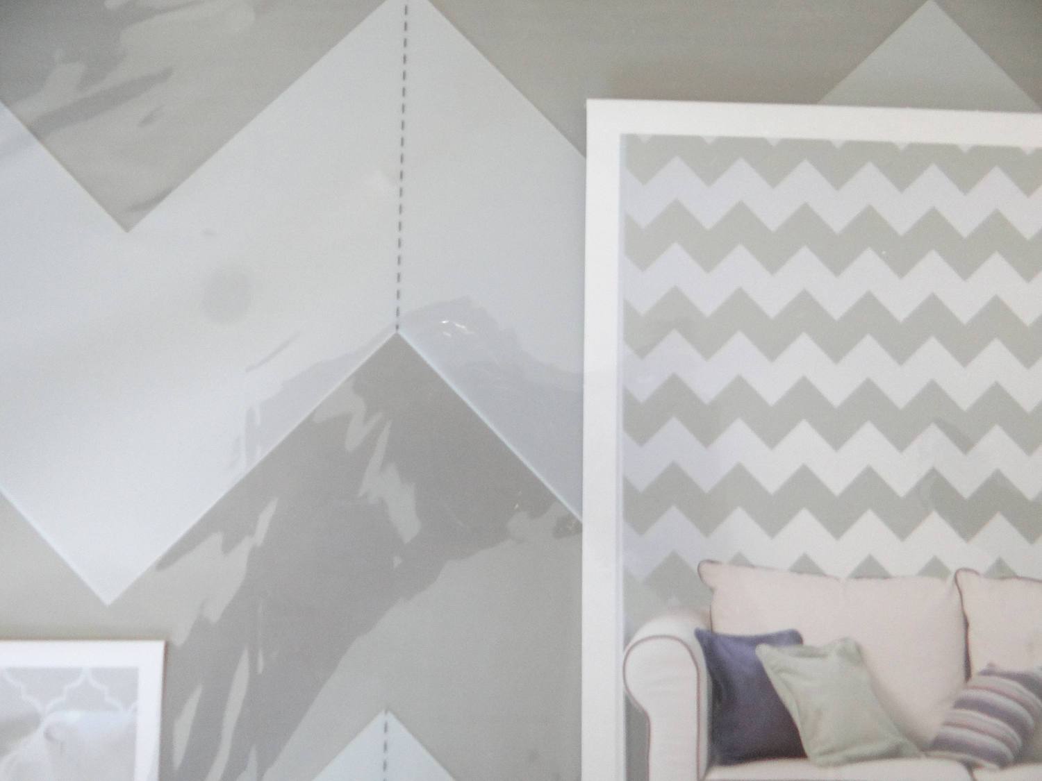 New Chevron Wall Stencil - Wall - HD Wallpaper 