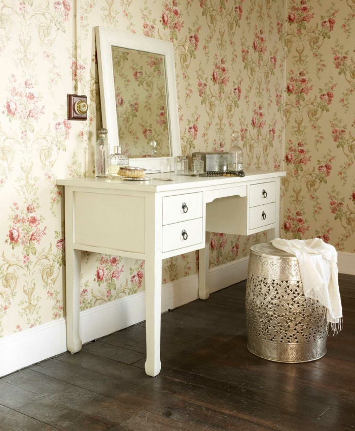Cool Vintage Wallpaper Floral Decoration Stool From - Dresser - HD Wallpaper 