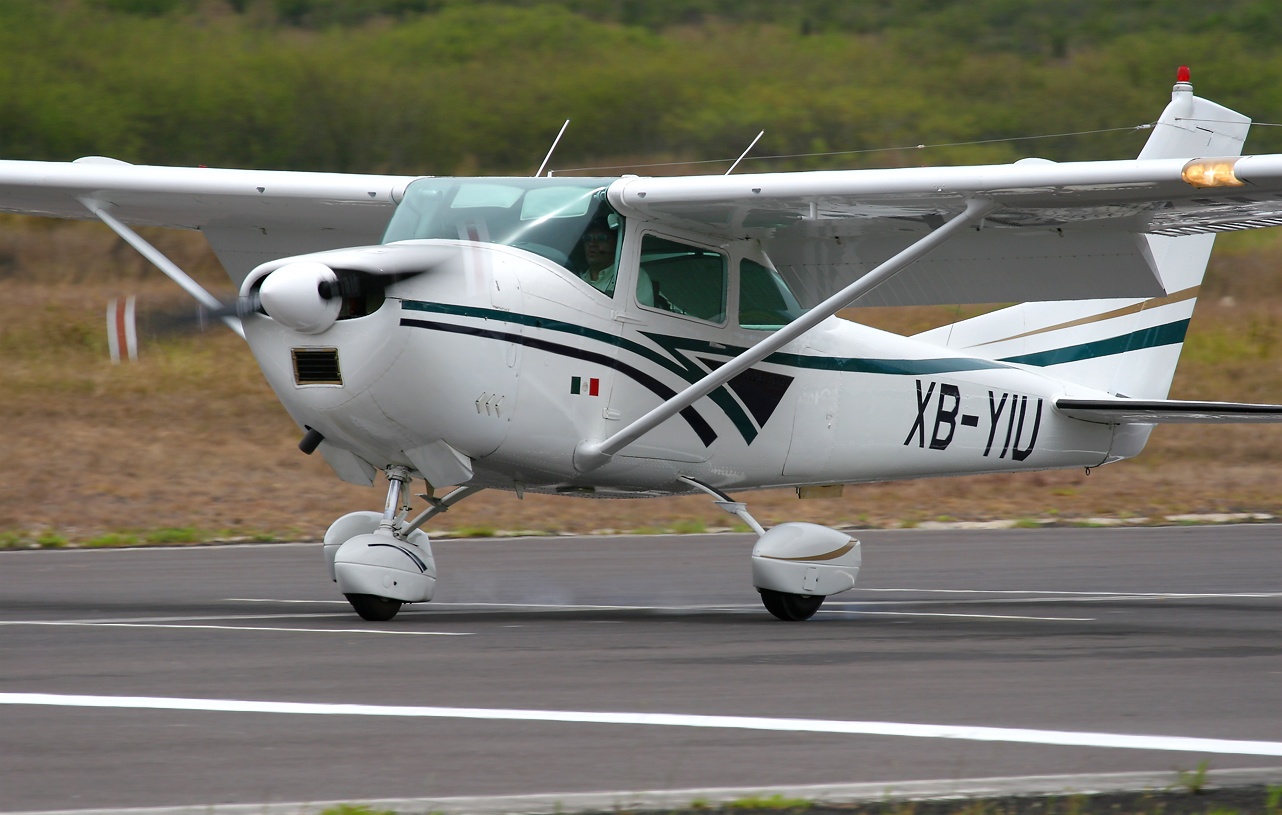 Cessna 182 Skylane - HD Wallpaper 