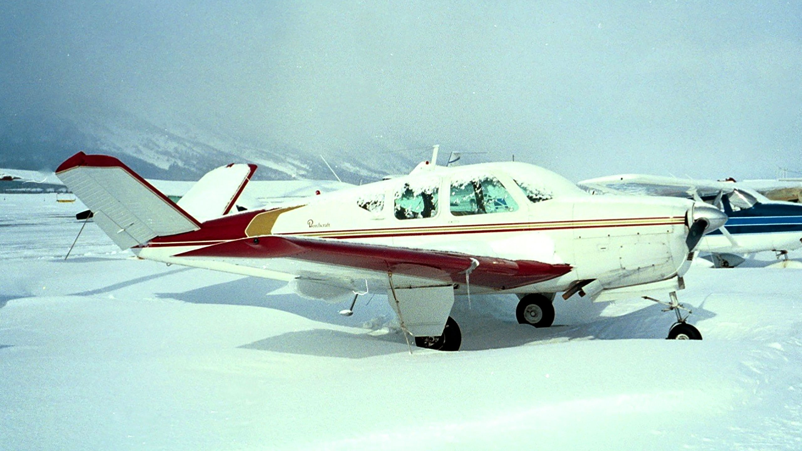 Beechcraft Bonanza - HD Wallpaper 