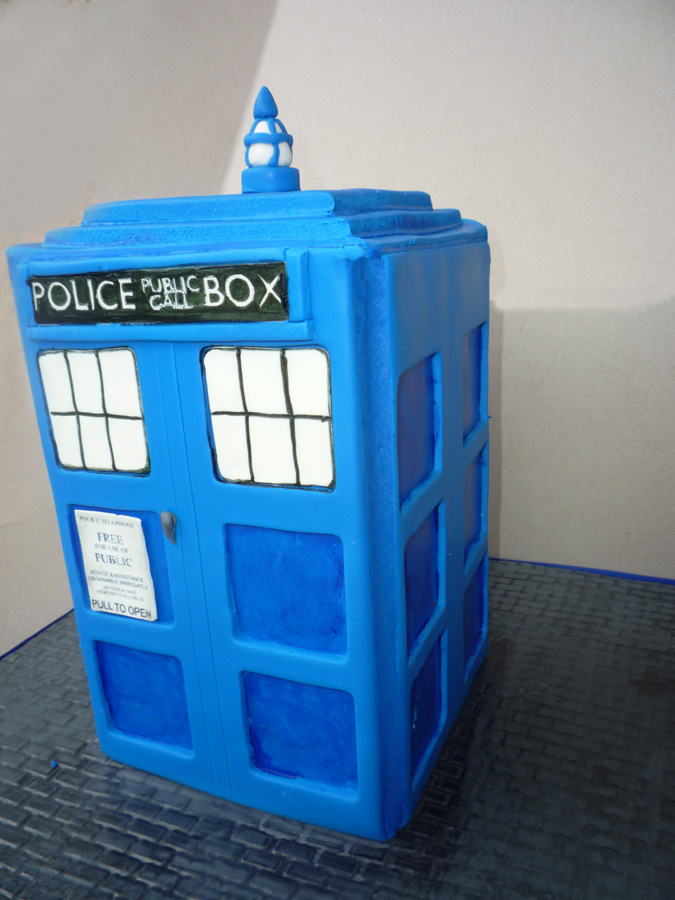 Tardis Cake Wallpaper Desktop Hd - Interlocking Block - HD Wallpaper 