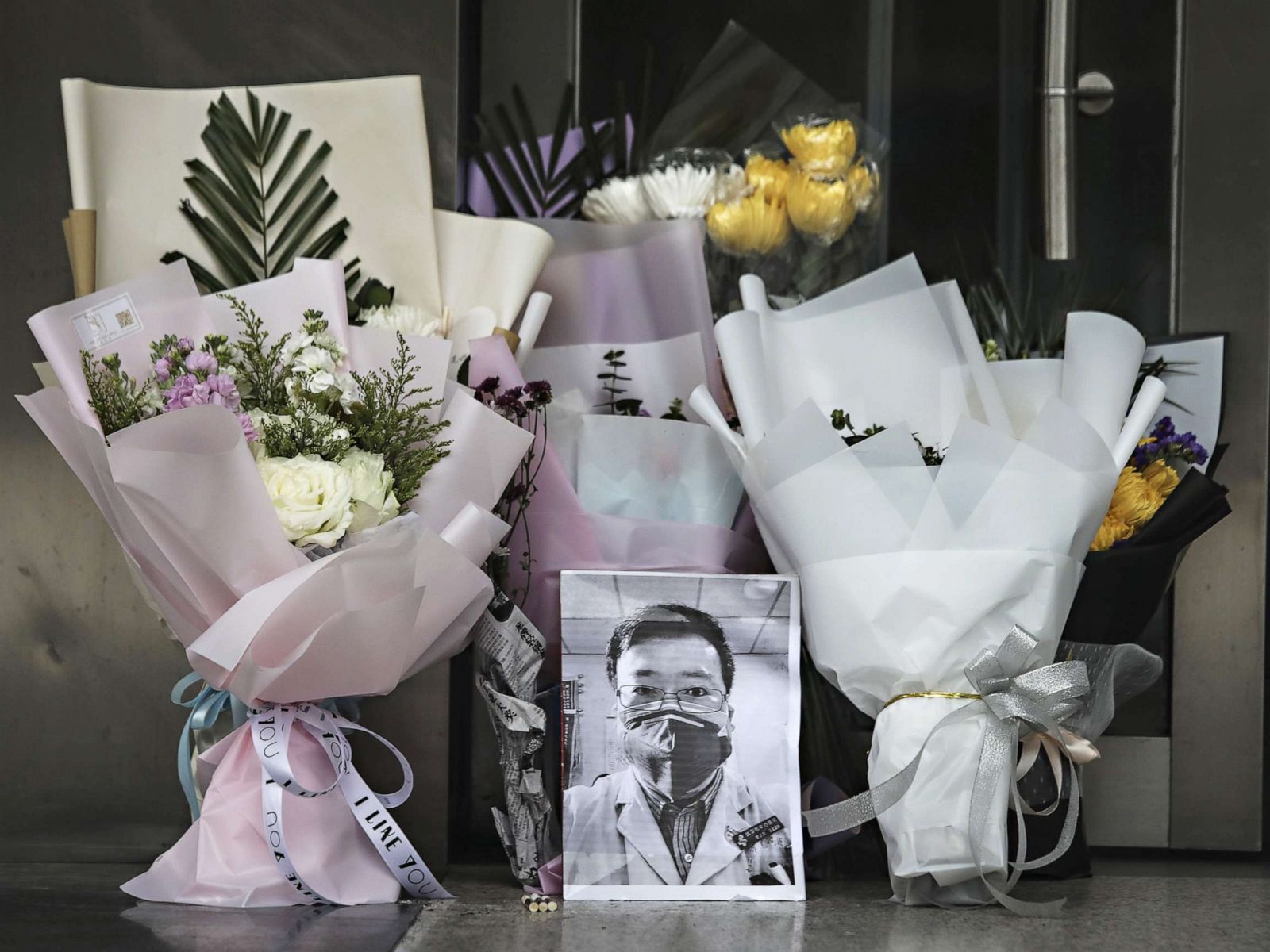 Li Wenliang - HD Wallpaper 