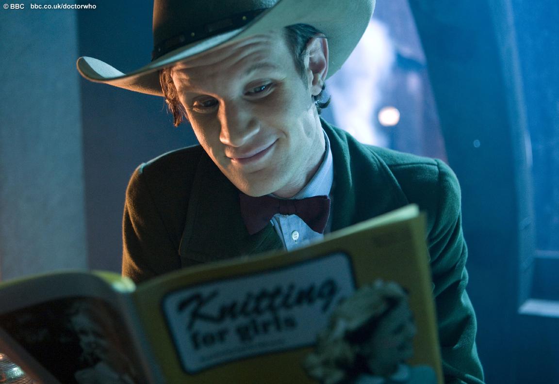 Uk/doctorwho The Doctor Amy Pond Rory Williams River - Doctor Who Reading A Book - HD Wallpaper 