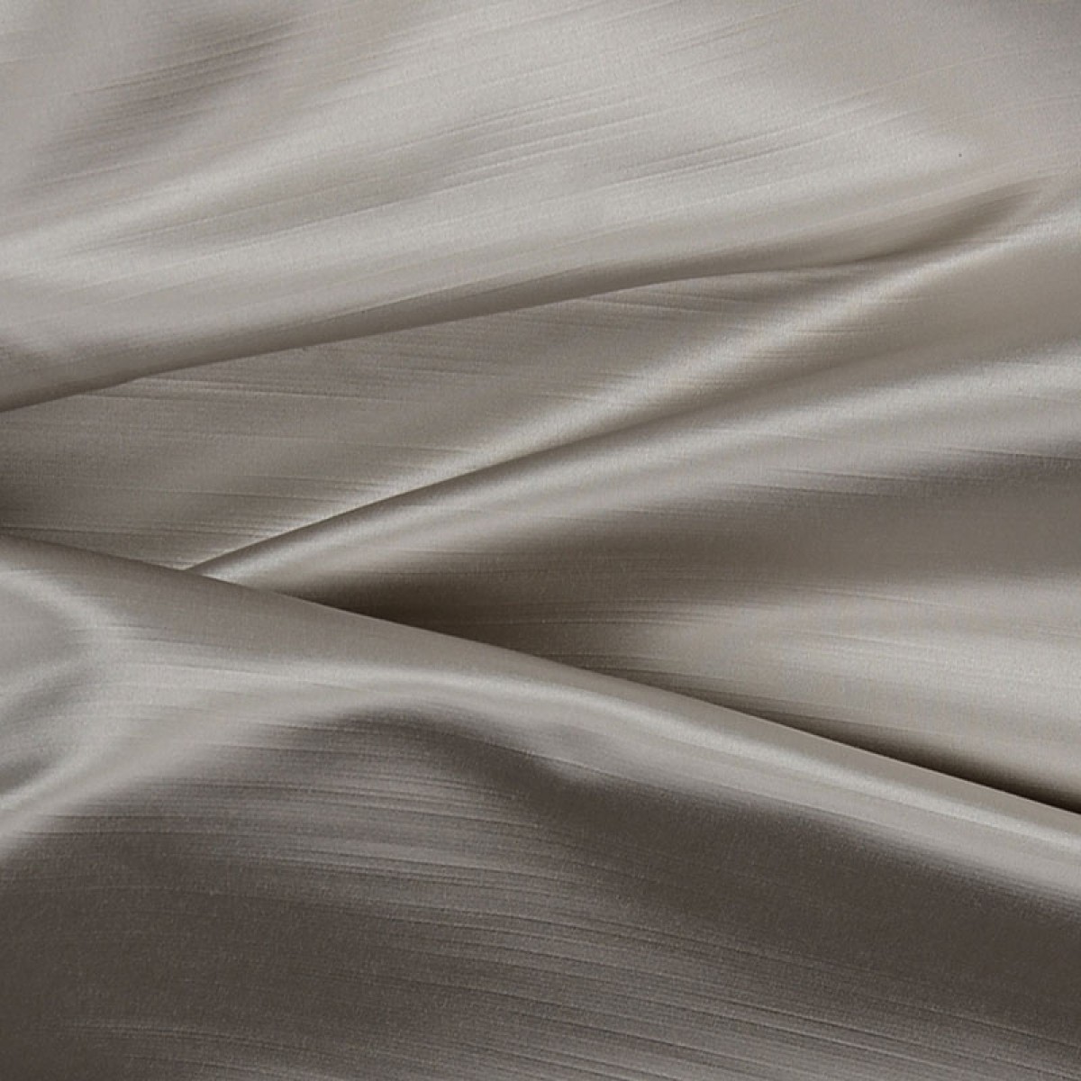 Mumbai/dove Grey - Silk - HD Wallpaper 