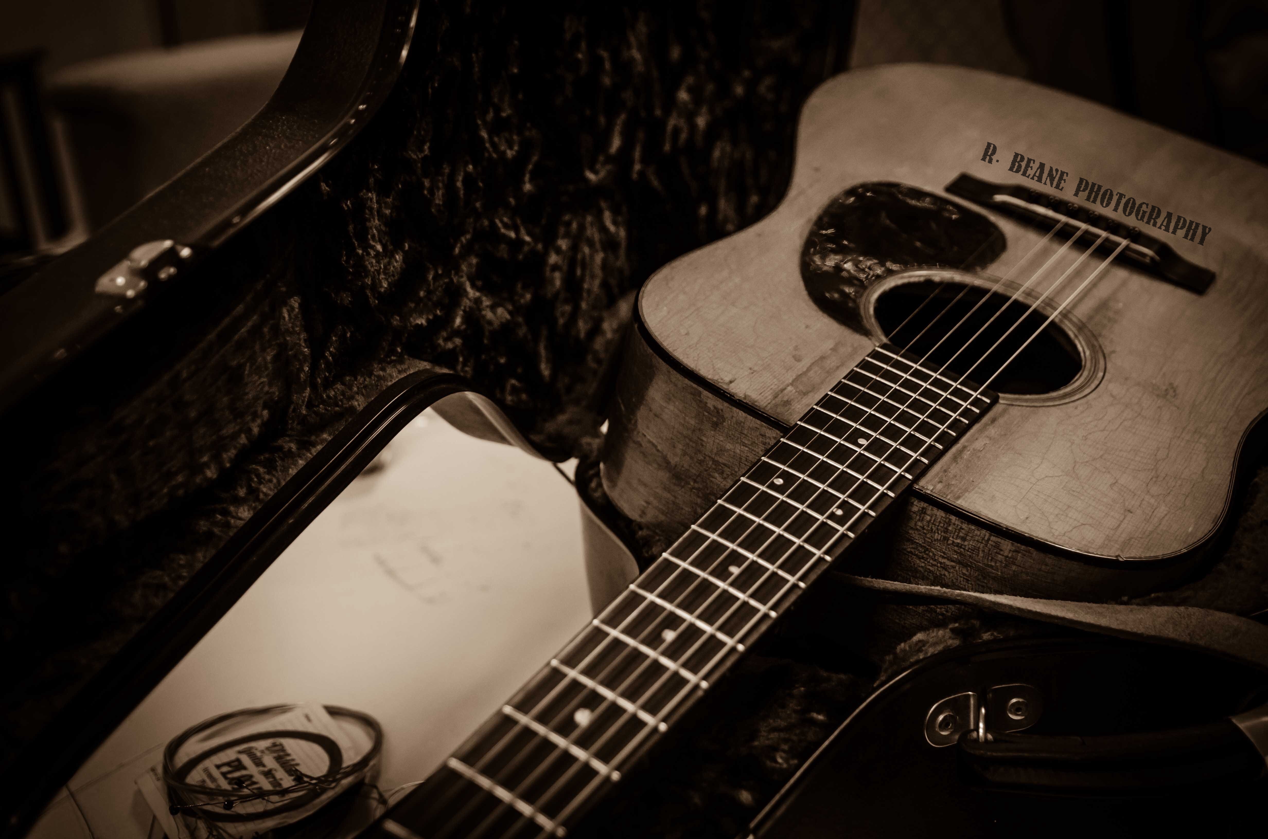 Wallpaper Downloads Strange Pics Hd Wallpaper Joker - True Beauty Of Music - HD Wallpaper 