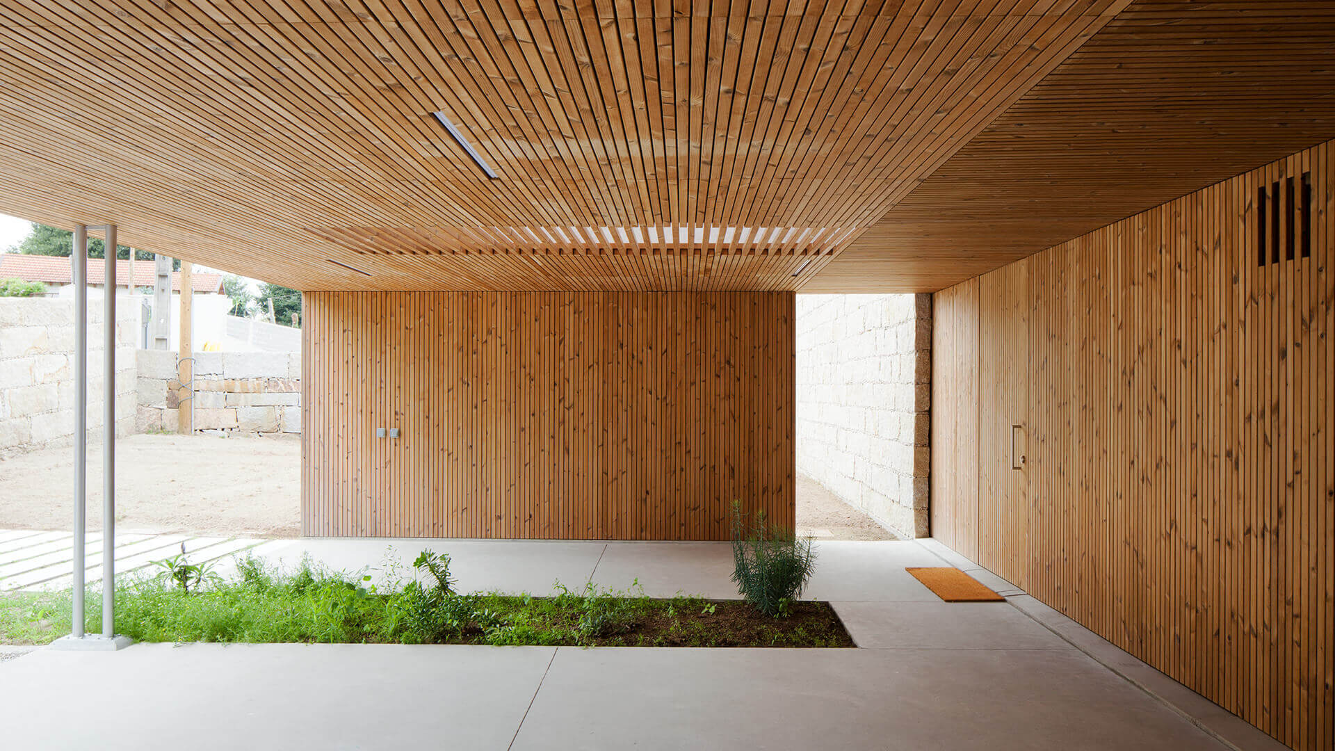 Thermowood Cladding - HD Wallpaper 