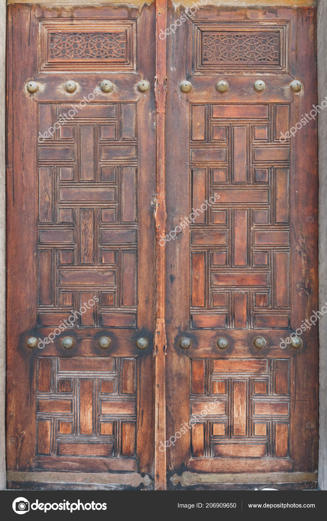 Antique Old Doors - HD Wallpaper 