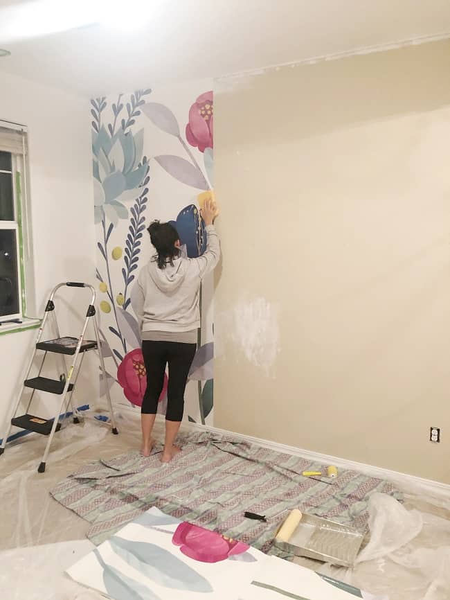 Putting Up Wallpaper Isn T As Intimidating As It Seems, - Wall - HD Wallpaper 