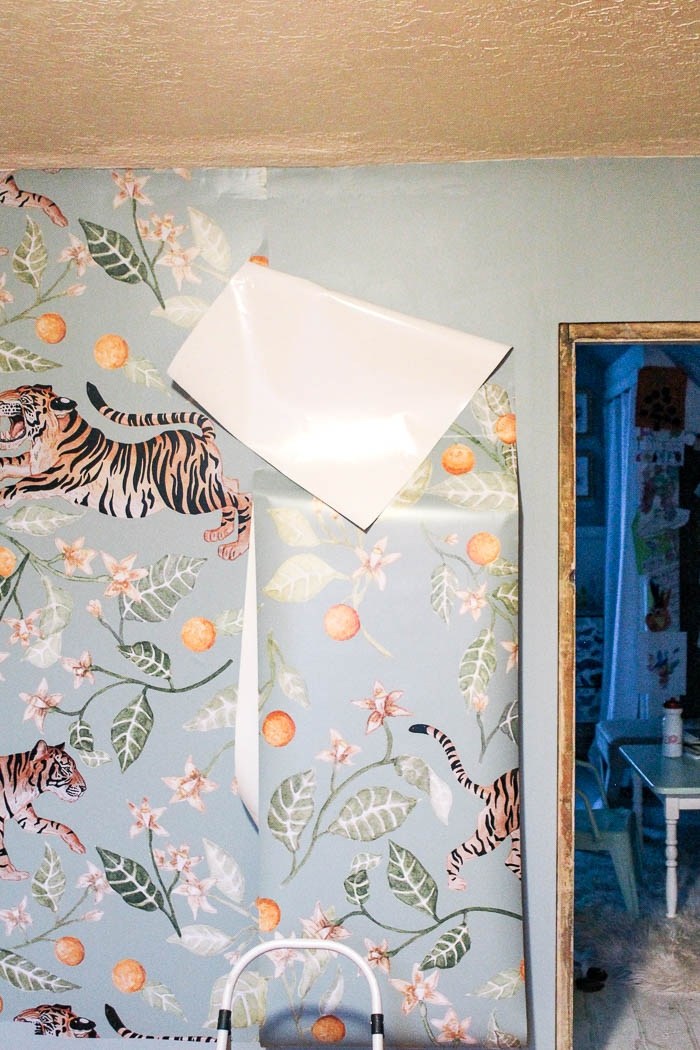 How To Install Removable Wallpaper Linens 700x1050 Wallpaper