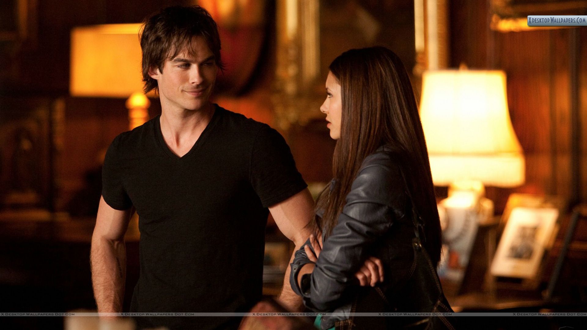 Cute Elena And Damon - HD Wallpaper 