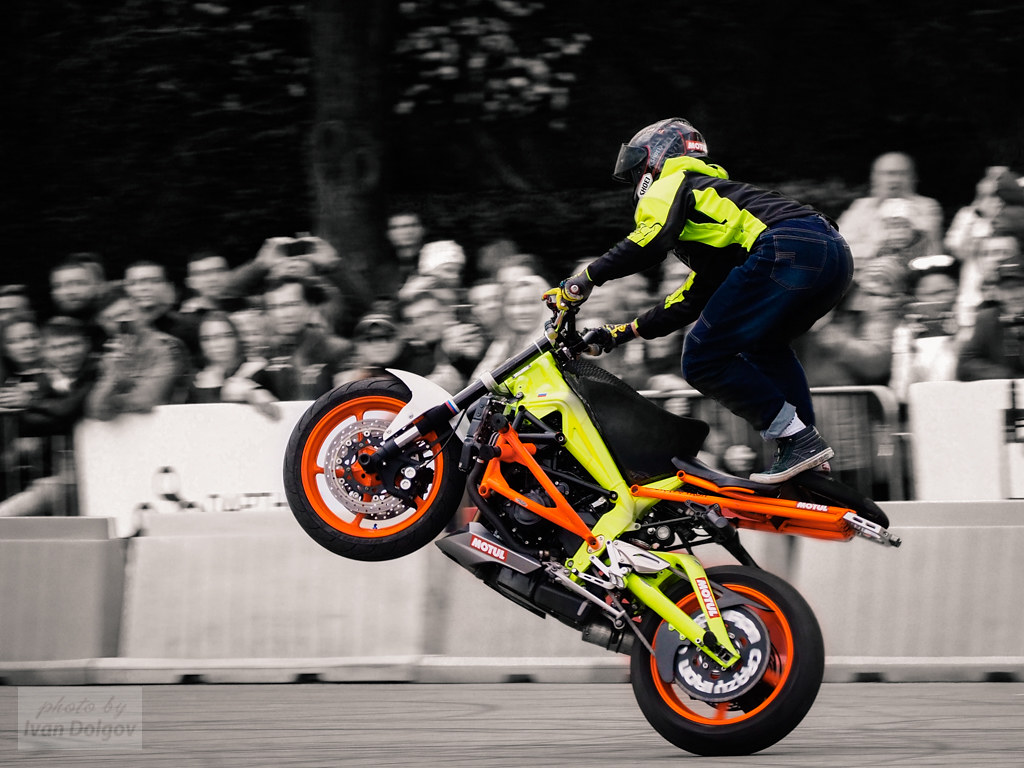 Stunt - HD Wallpaper 