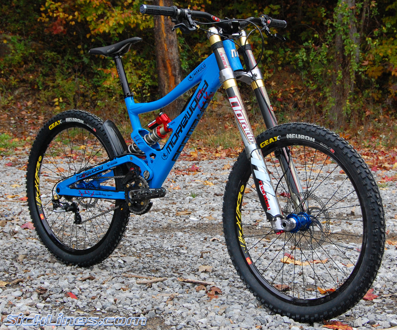 Downhill Bike - 1280x1065 Wallpaper Downhill Bike - 1280x1065 Wallpaper