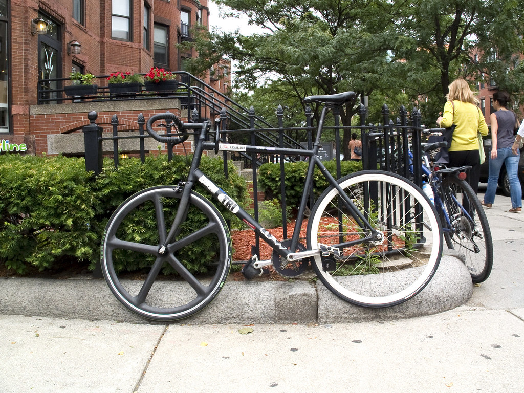 Hybrid Bicycle - HD Wallpaper 