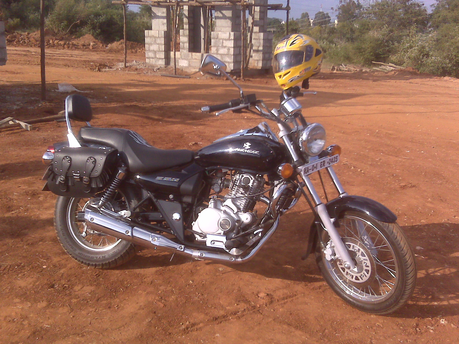 bajaj avenger side bag online