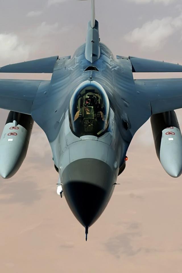 Fighter Pilot - F 16 Fighter Jet - HD Wallpaper 