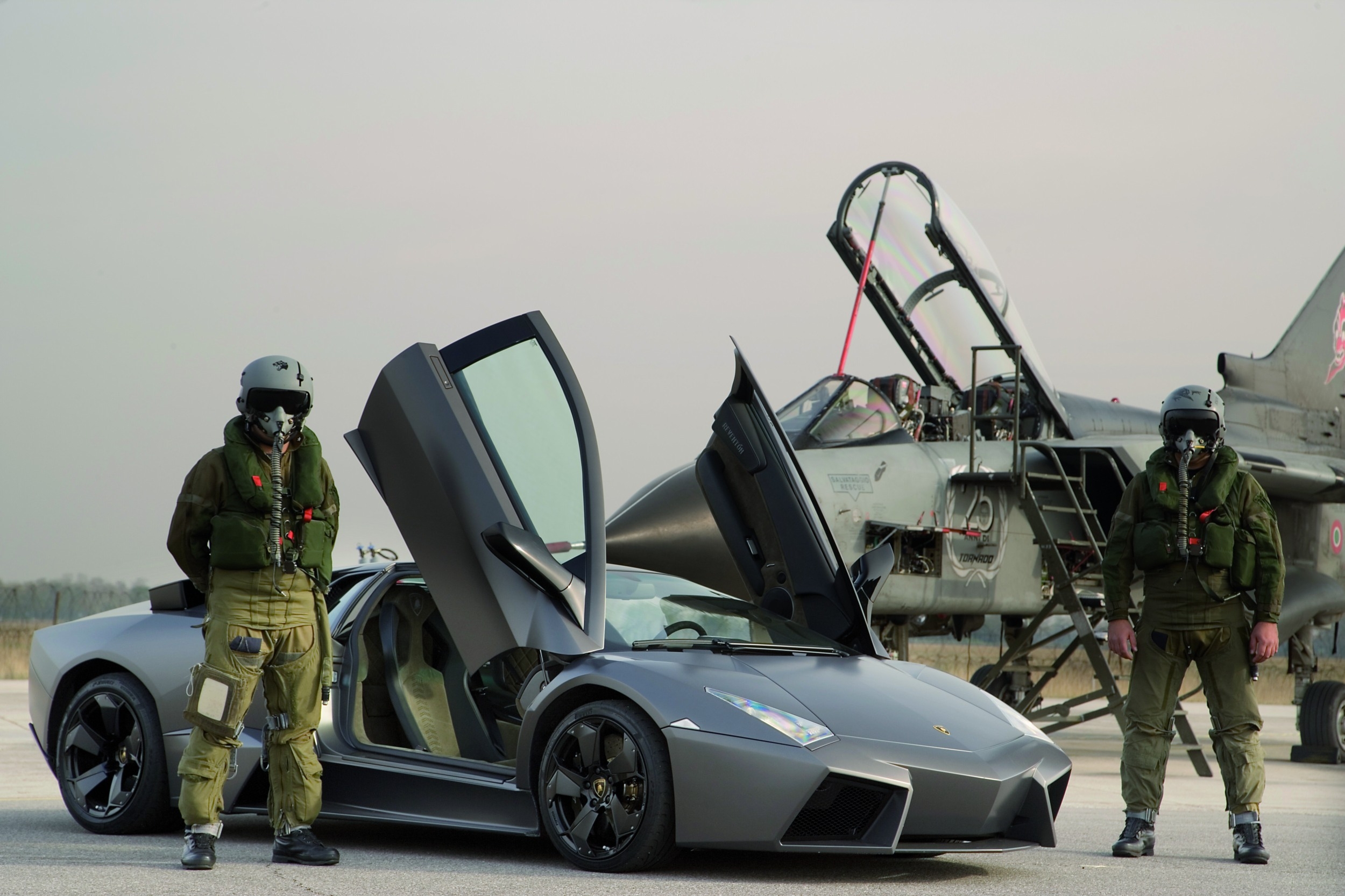 Lamborghini Reventon - HD Wallpaper 