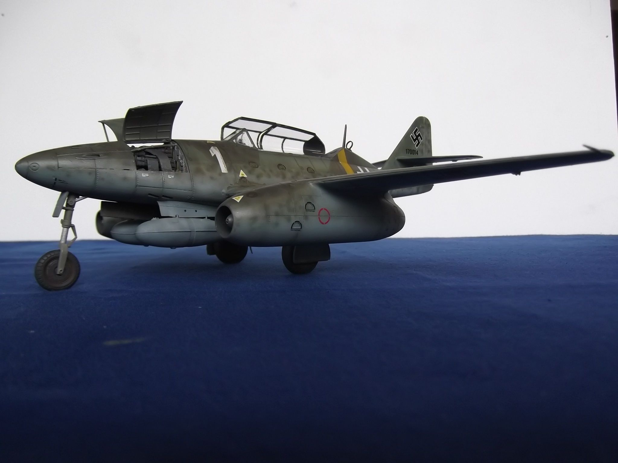 Fighter Aircraft - HD Wallpaper 