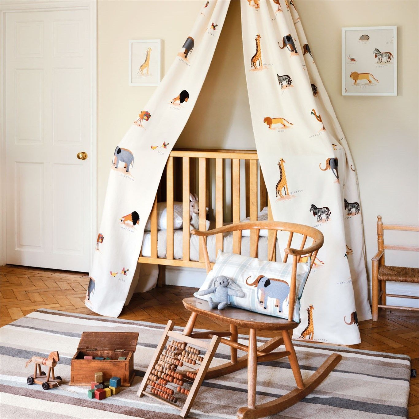 Sanderson Two By Two - HD Wallpaper 