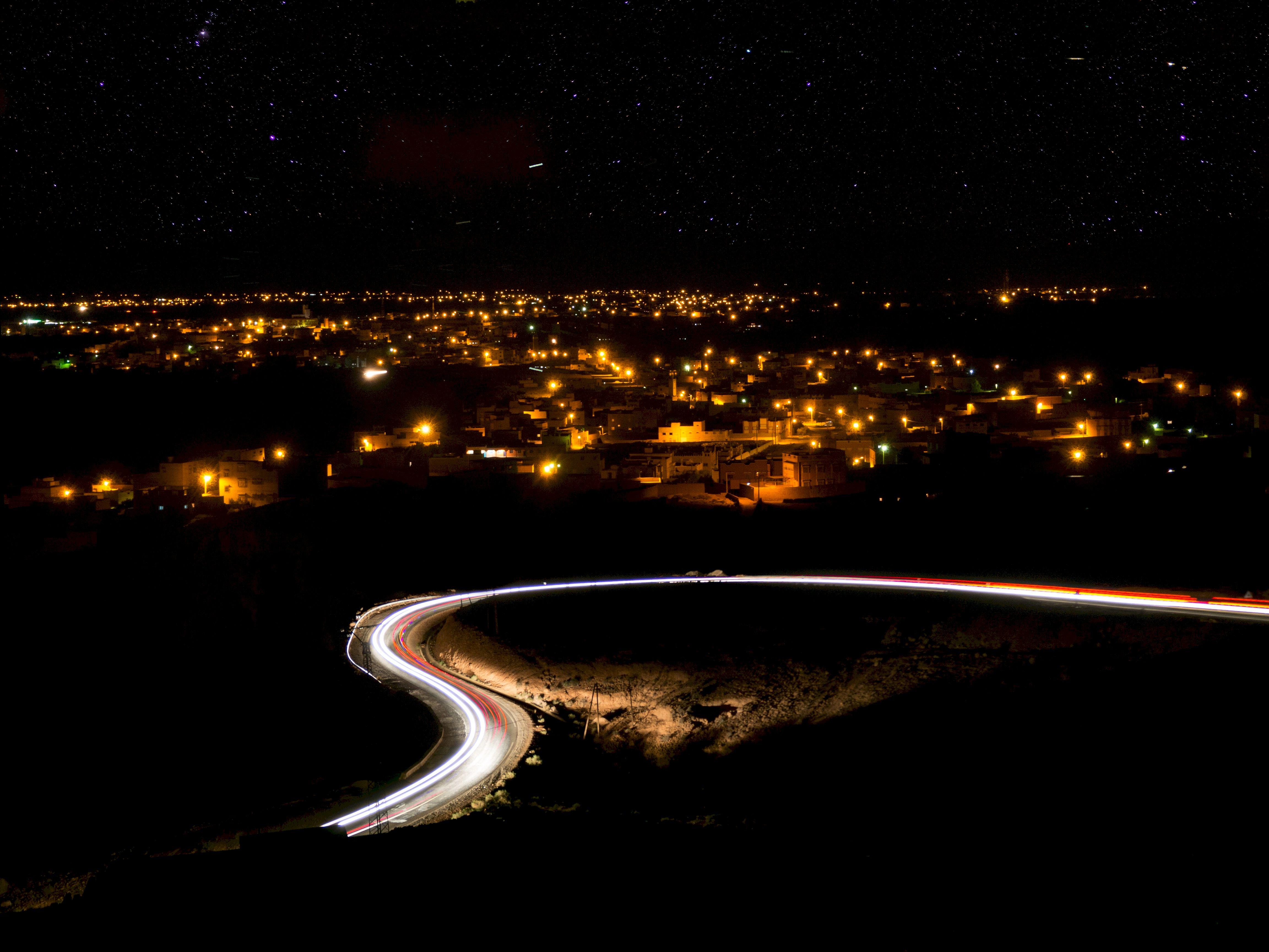Night City, Long Exposure, Night, City Lights, Road, - Carretera En La Noche Luces - HD Wallpaper 