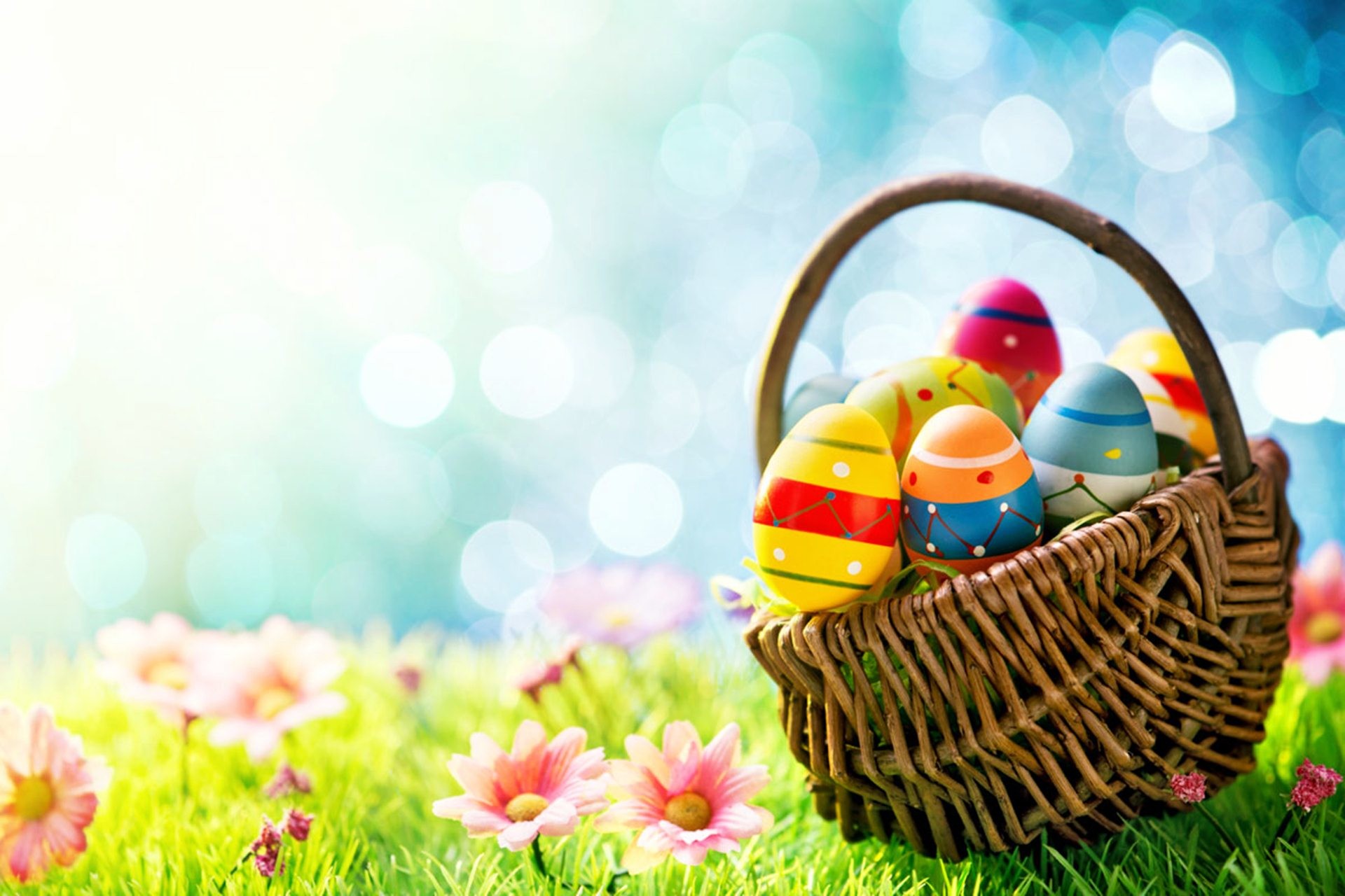 Easter Eggs Basket Easter Eggs Hd Desktop Wallpapers - Easter Basket Background Free - HD Wallpaper 