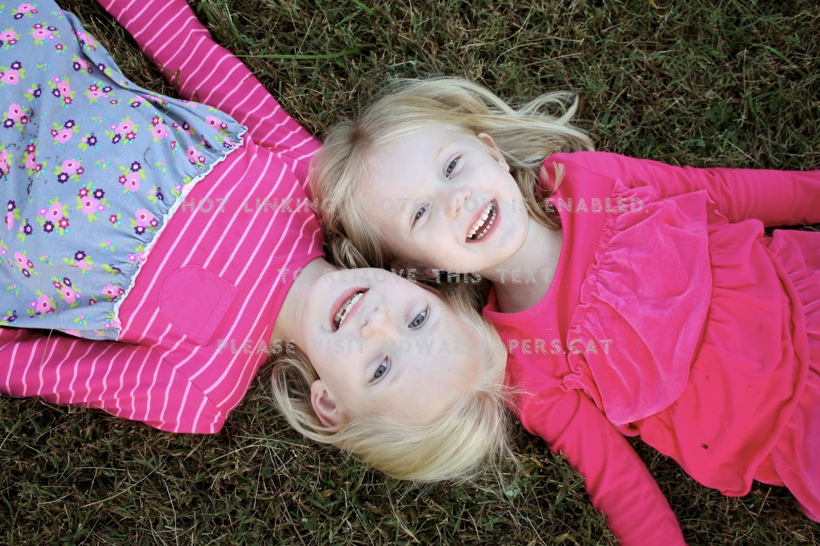 Little Girl Child Twins Baby Kid People - Girl - HD Wallpaper 