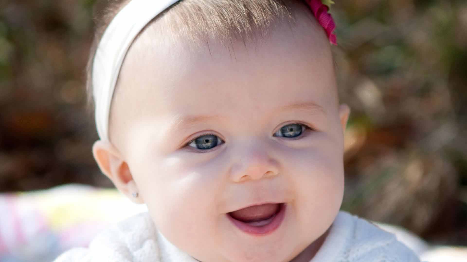 Babies Gallery High Definition Wallpapers - Lovely Baby Pic Download - HD Wallpaper 