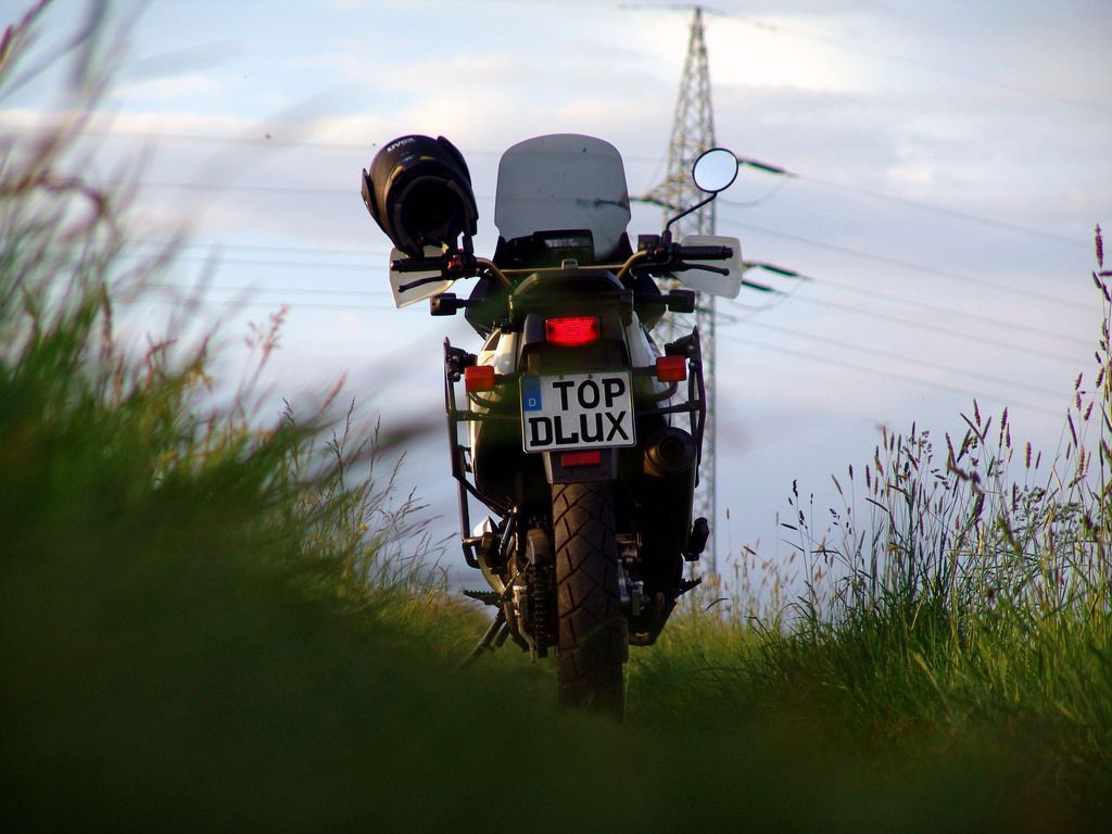 Africa Twin Wallpaper - HD Wallpaper 