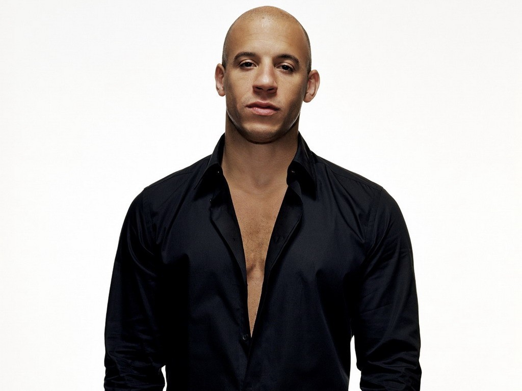 Vin Diesel Full Body - HD Wallpaper 