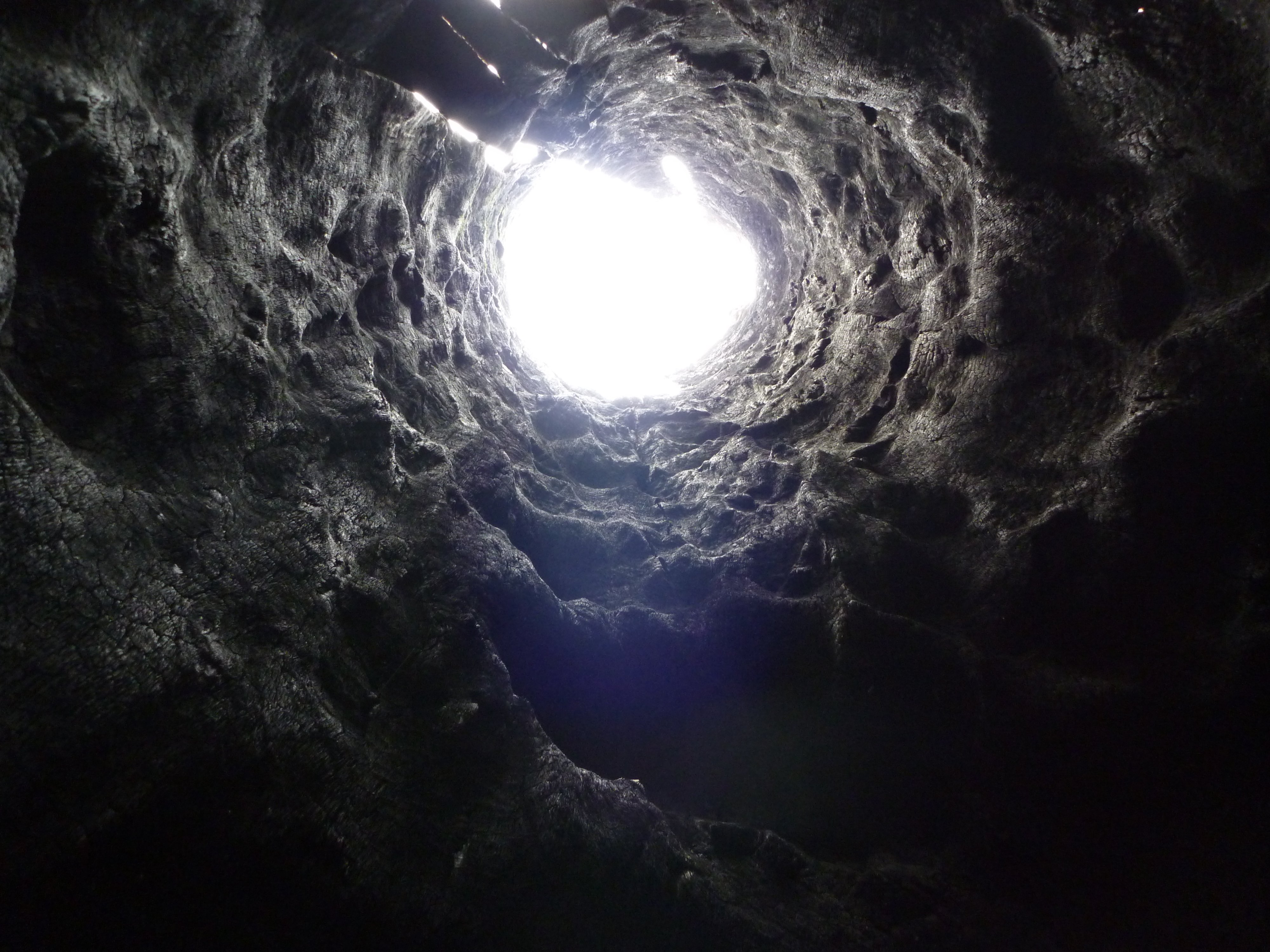 Getting Out Of The Pit - HD Wallpaper 