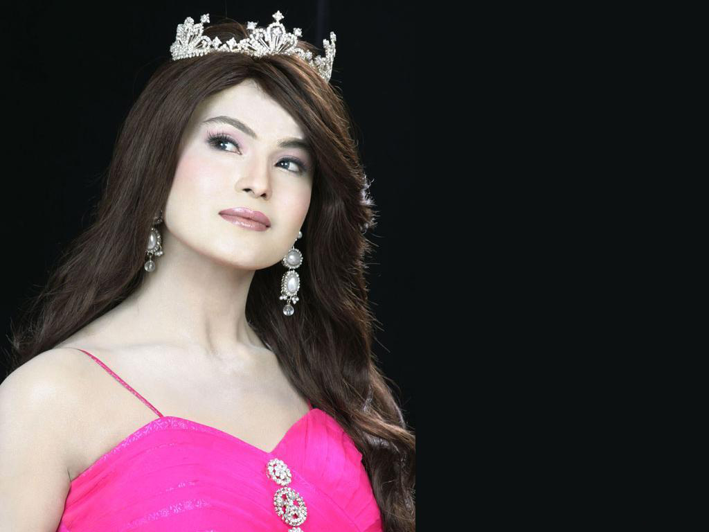 Veena Malik Very Cute Look High Definition Wallpapers - Veena Malik Hot - HD Wallpaper 